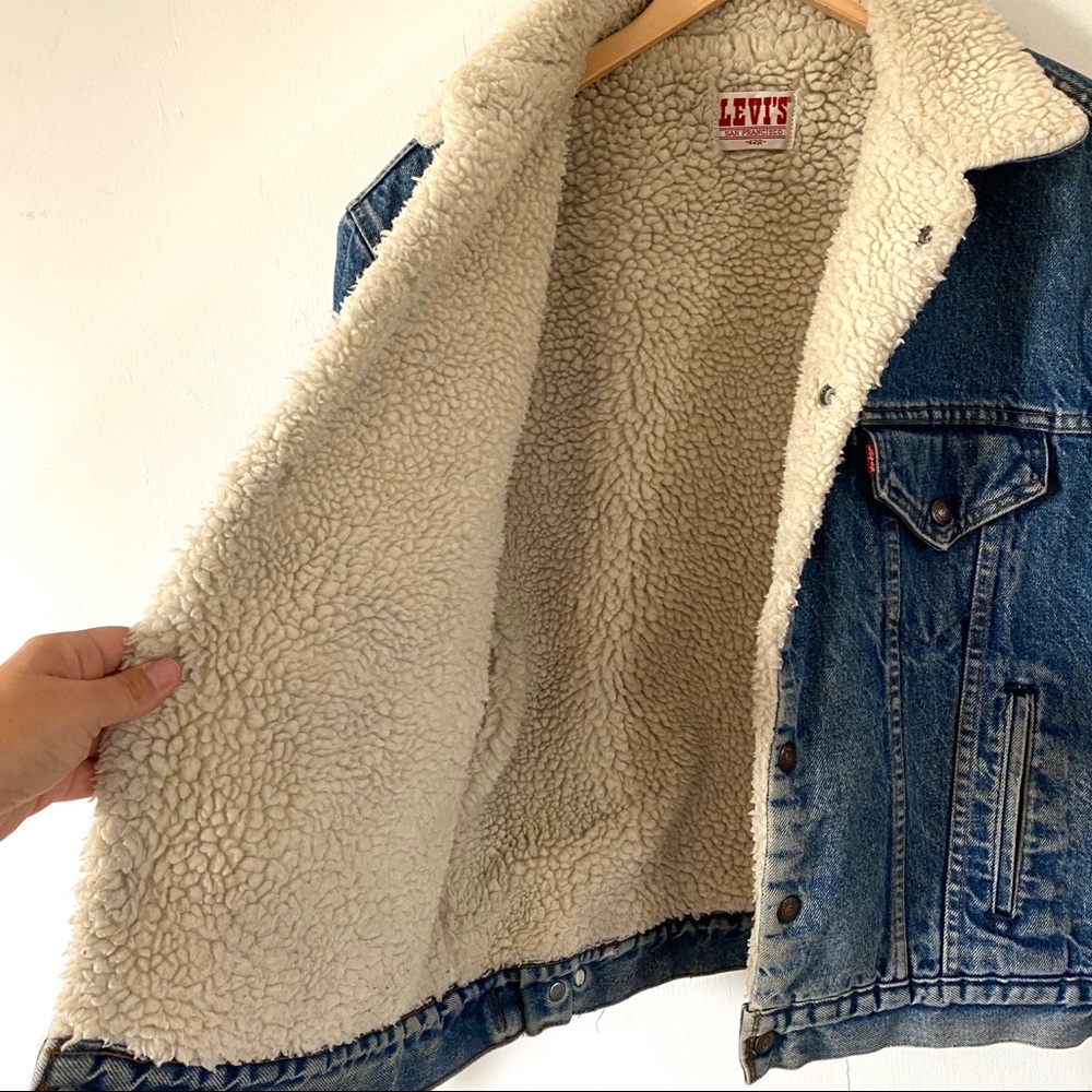 Vintage LEVIS Sherpa Lined Jean Jacket Unisex USA - Picture 9 of 14